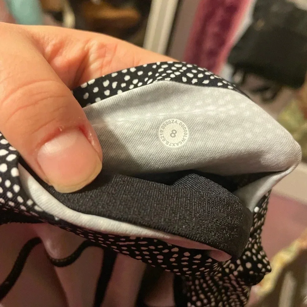 LULULEMON TIME TO SWEAT CROP LEGGINGS